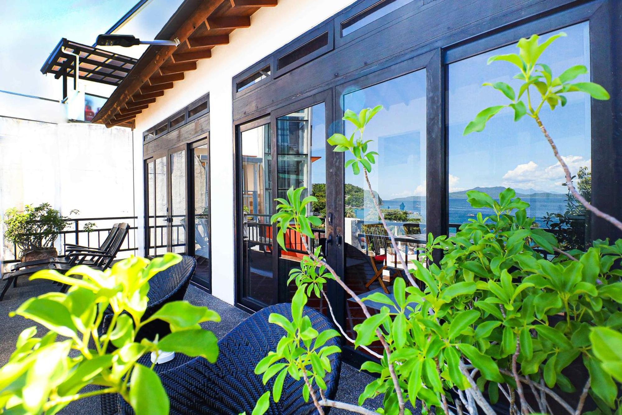 Out Of The Blue Resort Пуэрто-Галера Экстерьер фото